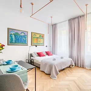 P&o Serviced Old Town Square Apartament Warszawa